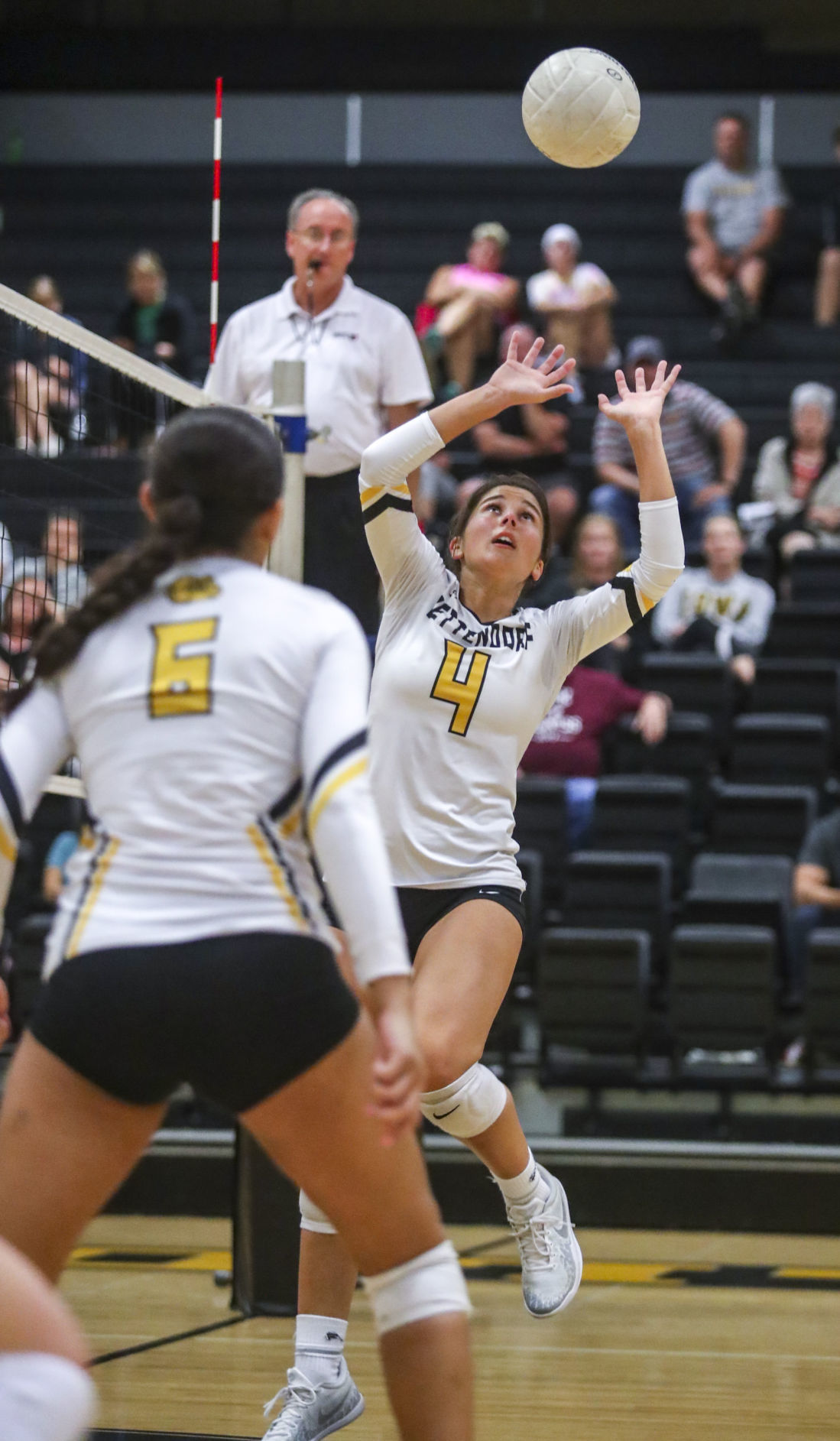 091818-MAC-volleyball-006
